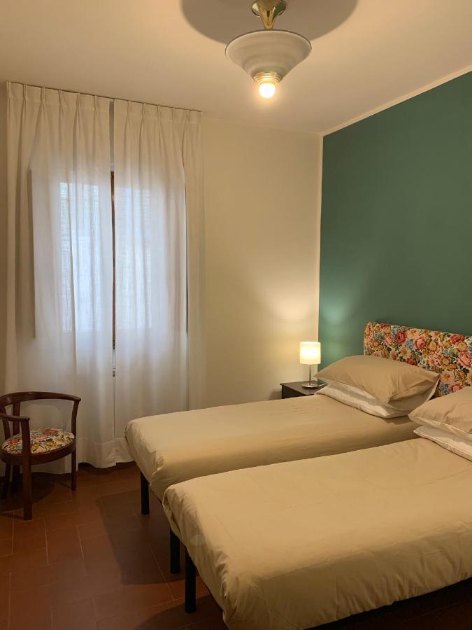 Signoria Apartment With Patio Firenze Bagian luar foto
