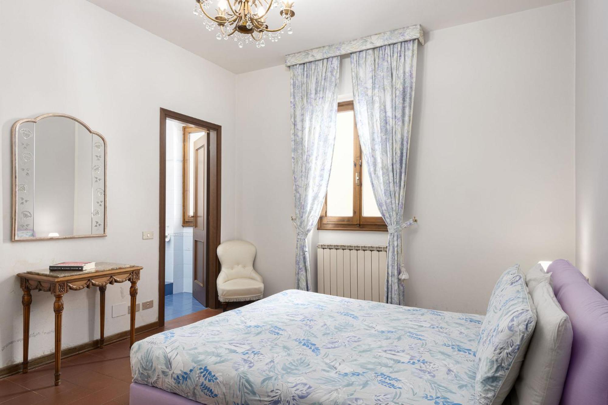Signoria Apartment With Patio Firenze Bagian luar foto